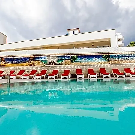 Hotel Point İçmeler